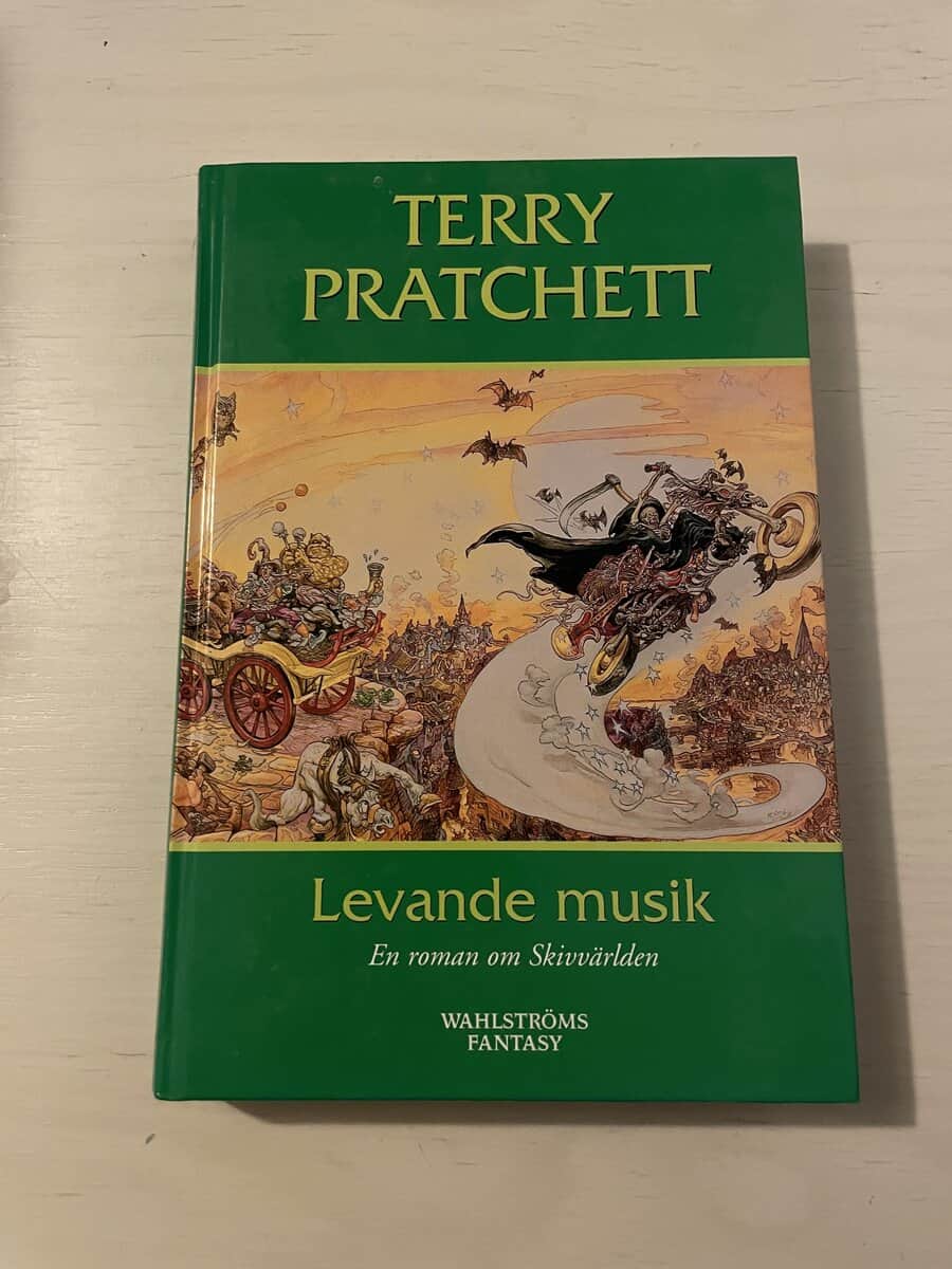 Terry Pratchett : Levande musik