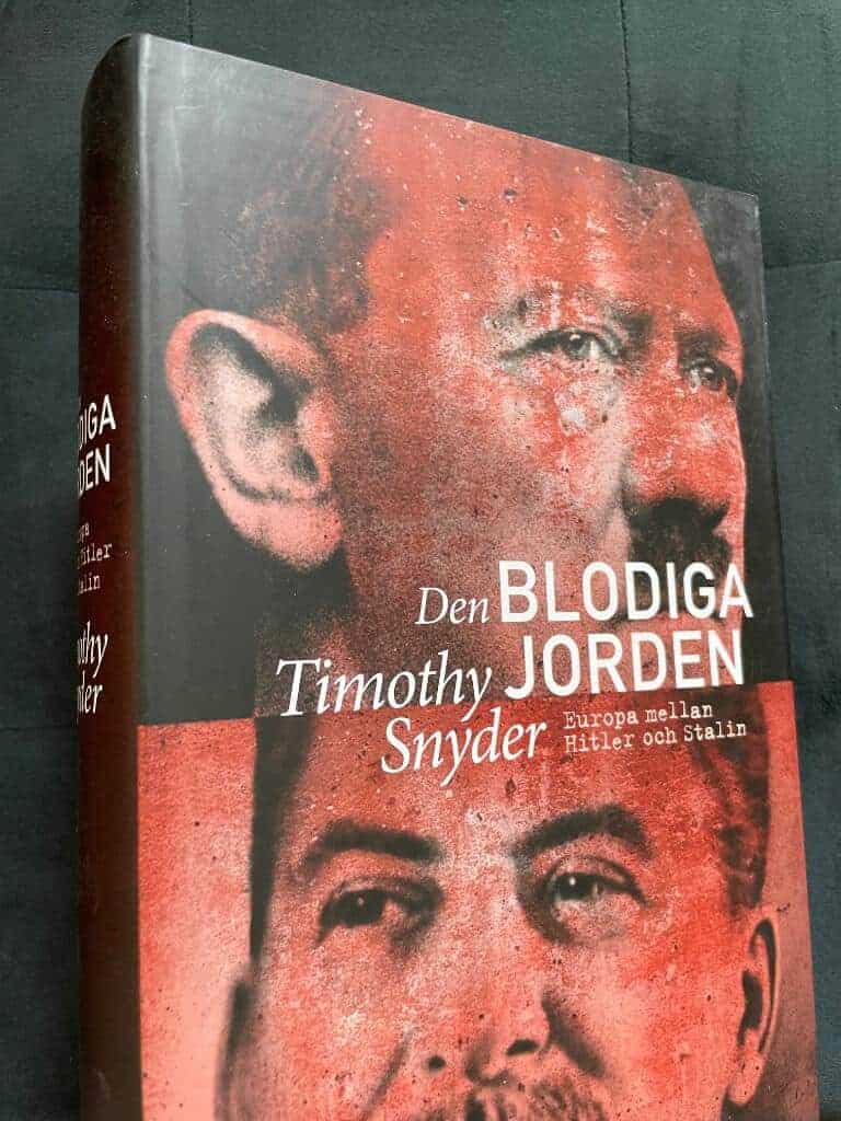 Timothy Snyder : Den blodiga jorden