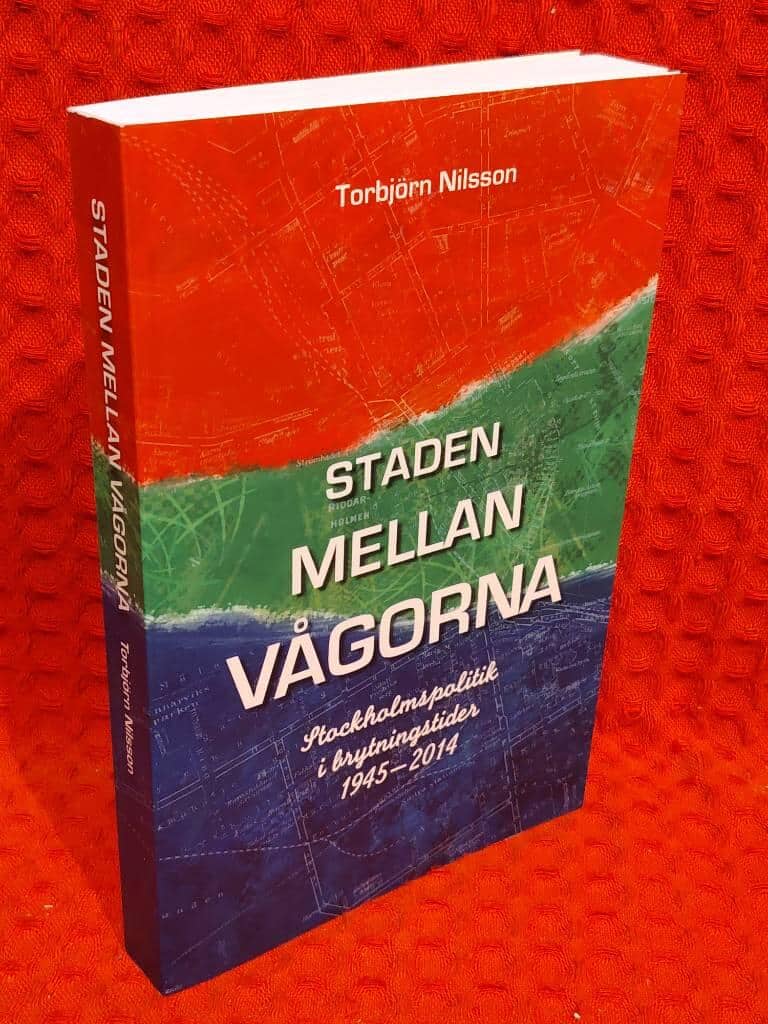 Torbjörn Nilsson : Staden mellan vågorna
