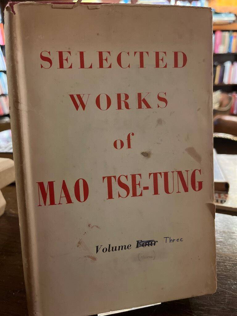 Tse-tung Mao : Selected Works of Mao Tse-Tung vol 4