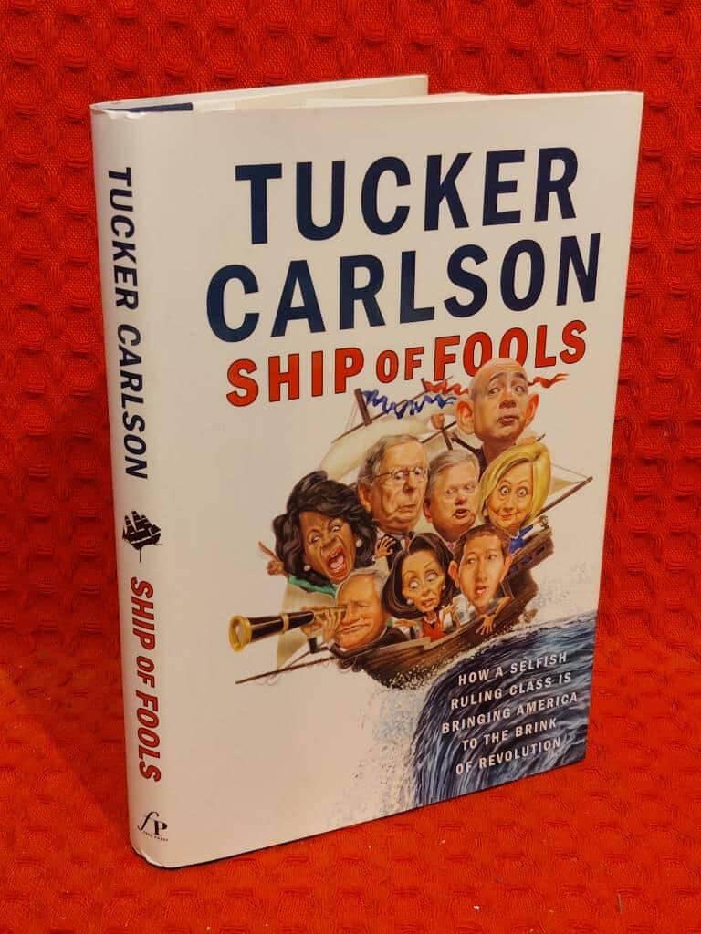 Tucker Carlson : Ship of fools