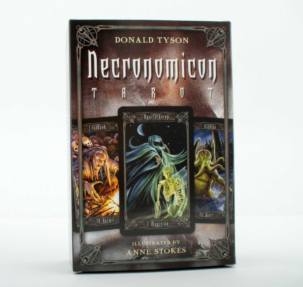 , : Necronomicon Tarot (78 Cards & Book)