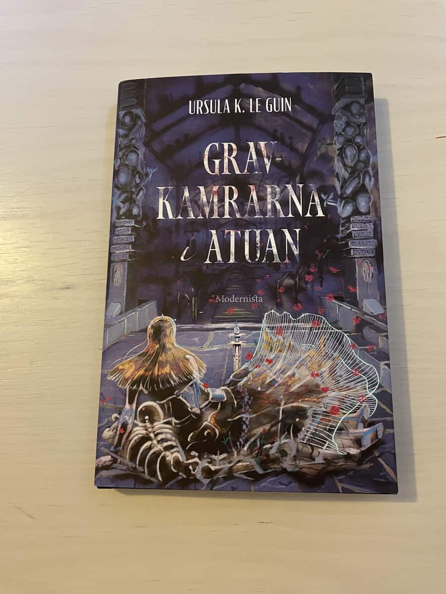 Ursula K. Le Guin : Gravkamrarna i Atuan