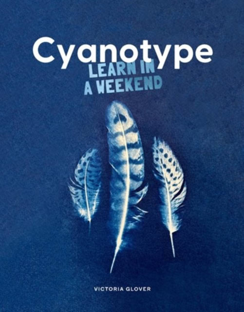 Victoria Glover : Cyanotype