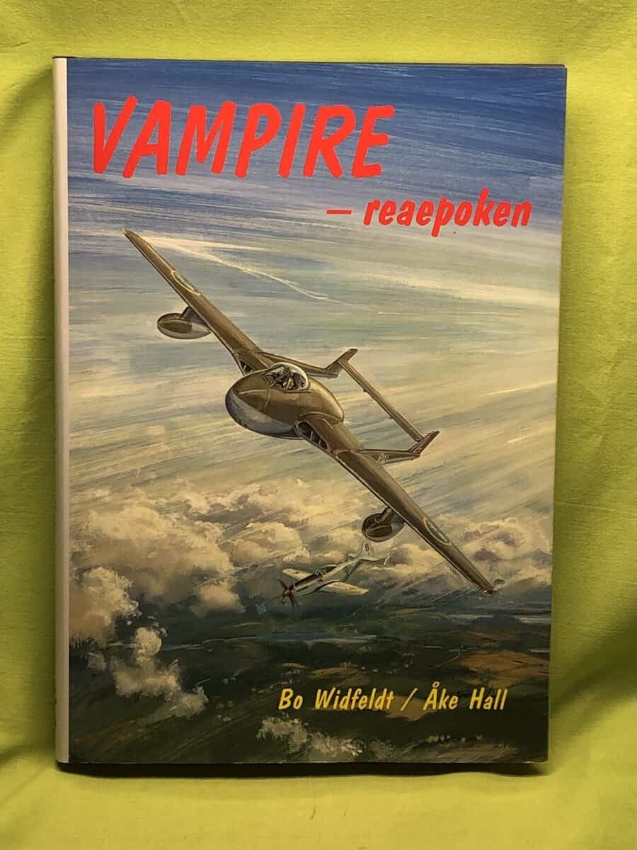 Widfeldt, Bo ; Hall, Åke : Vampire reaepoken