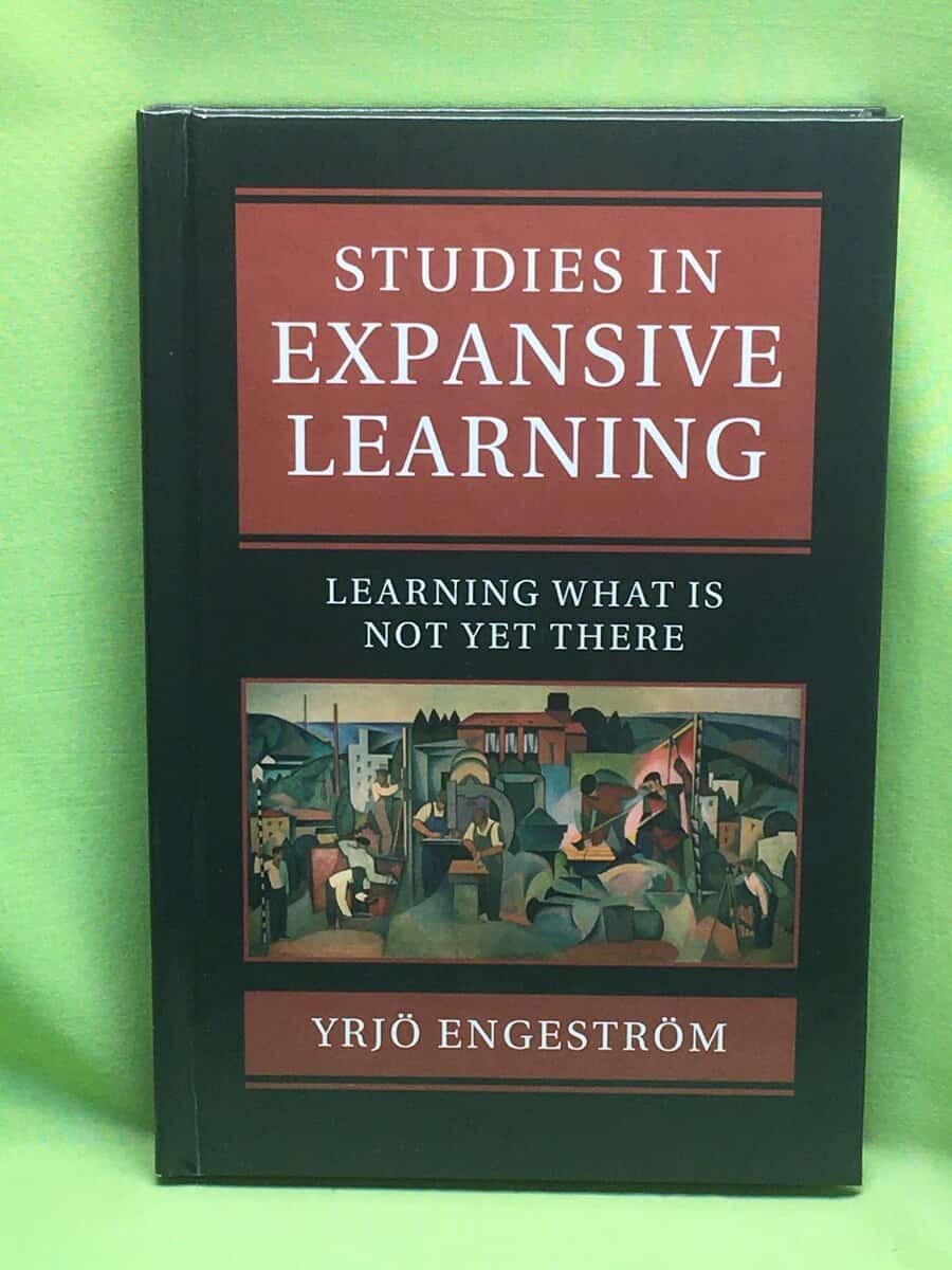 Yrjö Engeström : Studies in expansive learning